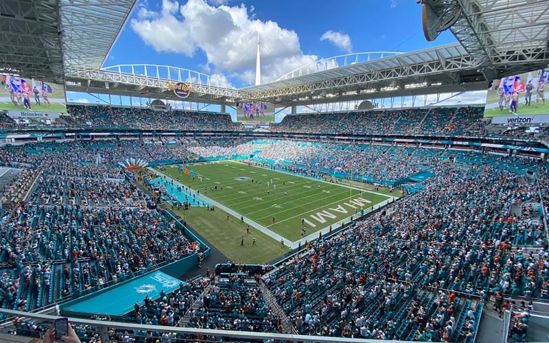 广西独竹舞,动风采,重庆烟花燃,Tcg天成彩票,彩票平台,在线投注,实时开奖,彩票预测