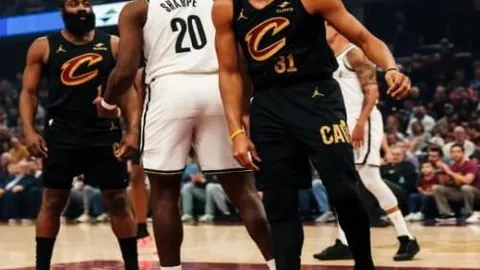 美洲杯冠军在握，他却空手而归：帕雷德斯与罗德里戈的遗憾之旅