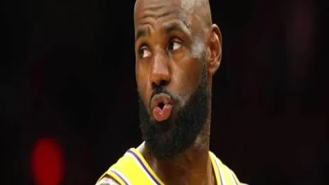 唐佳麗落選引風波，奧運女足功臣曾戰功赫赫